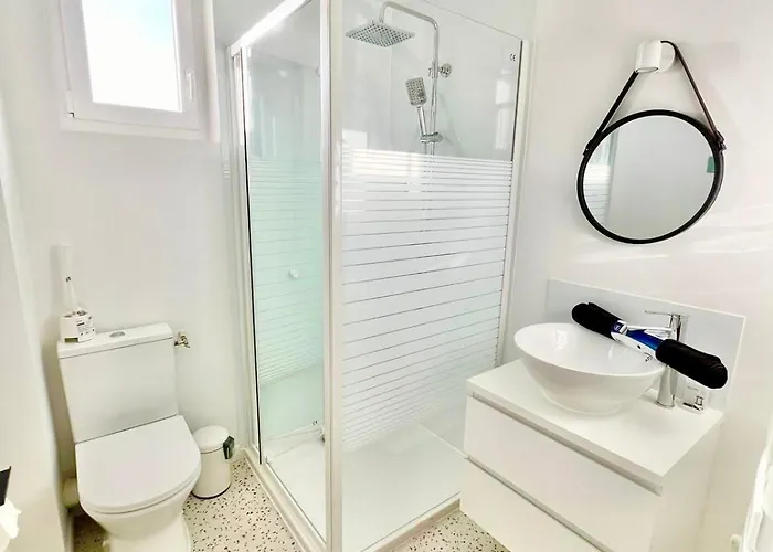 La Villa Bibi - 200 M2 - Jardin 别墅 *